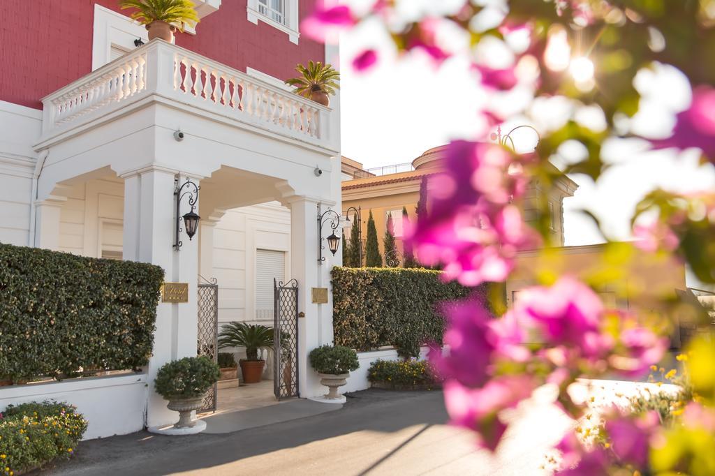 Hotel Villa Garden Сант'Анджелло Экстерьер фото